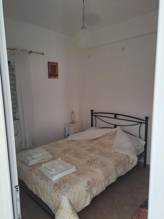 Apartment With Sea View And Balcony 60M From Beach Αίγινα Εξωτερικό φωτογραφία