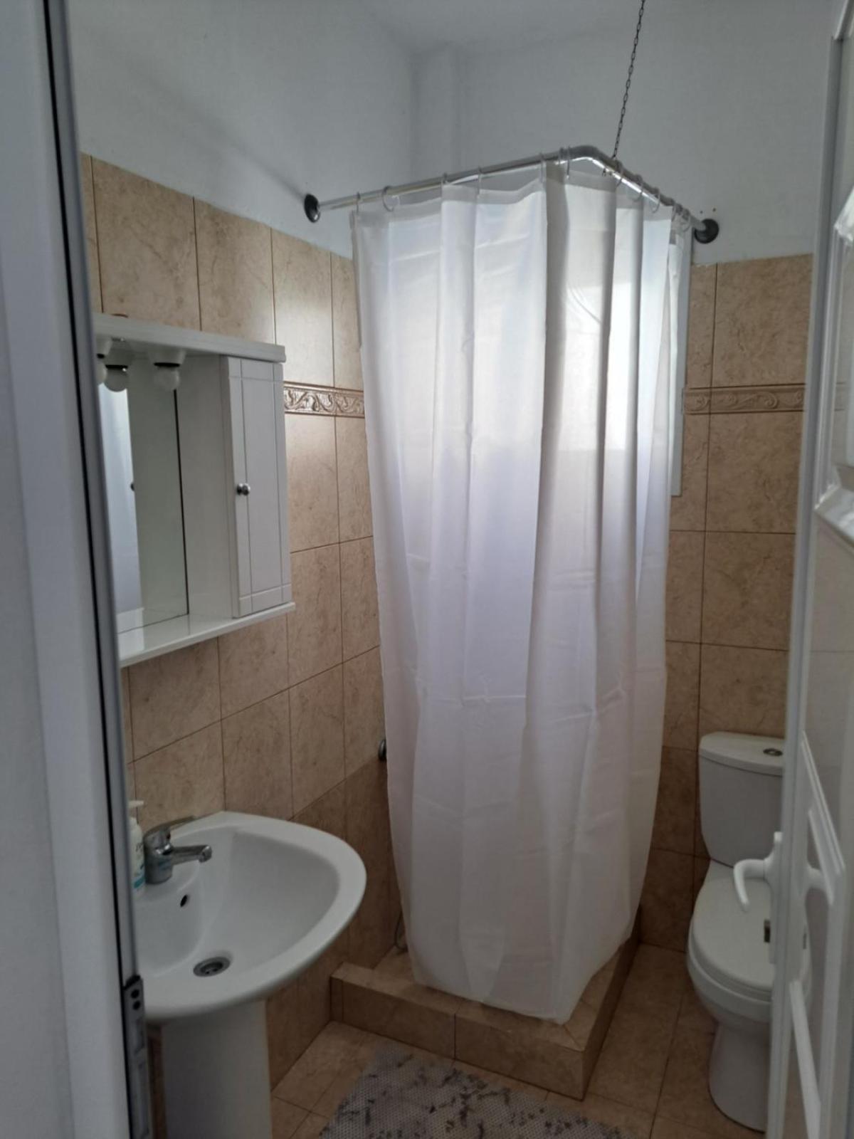 Apartment With Sea View And Balcony 60M From Beach Αίγινα Εξωτερικό φωτογραφία