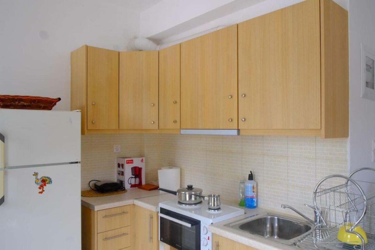 Apartment With Sea View And Balcony 60M From Beach Αίγινα Εξωτερικό φωτογραφία