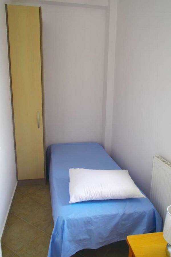 Apartment With Sea View And Balcony 60M From Beach Αίγινα Εξωτερικό φωτογραφία